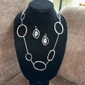 Silver Premier Hammered Hoop Necklace and Earrings